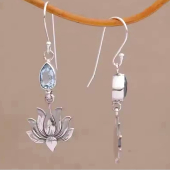 Jewelry - Elegant Silver and Blue Lotus Earrings